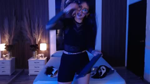 SAM MANSON online show from October 12, 2025, 2:21 am