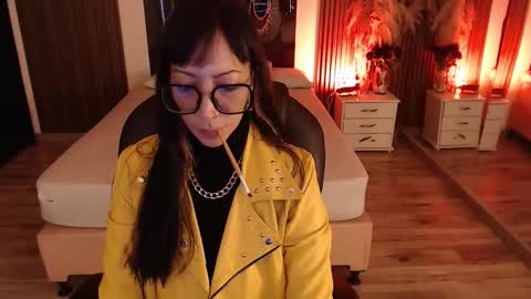 SAM MANSON online show from March 26, 2026, 12:44 pm