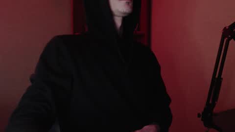 sam_skywalker online show from November 12, 2025, 10:37 am