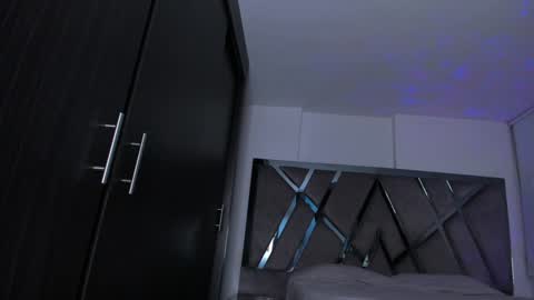 samaay_ online show from January 11, 2025, 4:16 am