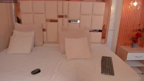 samantha   online show from May 22, 2026, 7:37 am