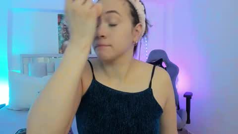 Samanta online show from October 13, 2025, 1:22 pm