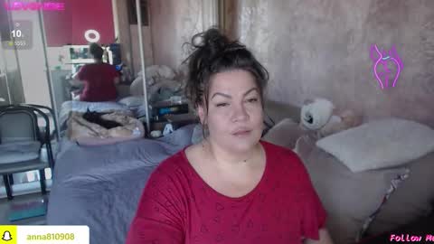 Snapshot of samanta_shy chatting on September 12, 2025, 12:27 pm Marry online show from September 12, 2025, 12:27 pm