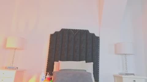  samanta  online show from September 25, 2025, 2:59 am