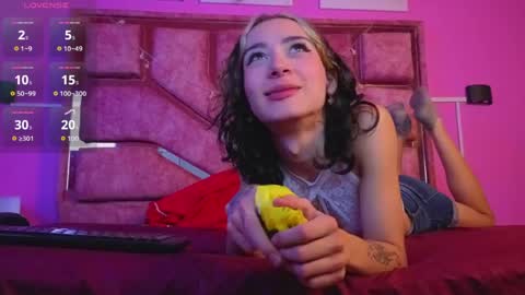 Snapshot of samantaa_liov chatting on May 15, 2026, 7:32 pm samantaa_liov online show from May 15, 2026, 7:32 pm