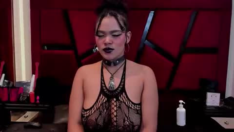 Samanta online show from November 21, 2025, 8:51 pm