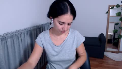 samantha online show from November 21, 2025, 5:17 am