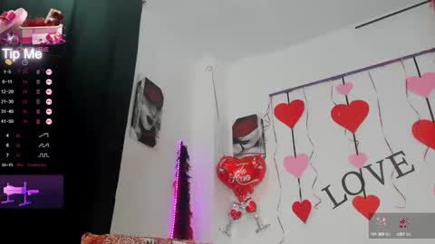  Samanthasmile  online show from February 15, 2025, 5:41 am