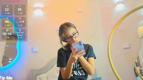 samantha_and_bastian online show from April 22, 2026, 4:15 am