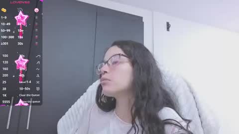 Snapshot of samantha_blow chatting on July 17, 2026, 3:24 am samantha_blow online show from July 17, 2026, 3:24 am