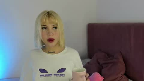 samantha_browwnn online show from December 14, 2025, 5:46 am