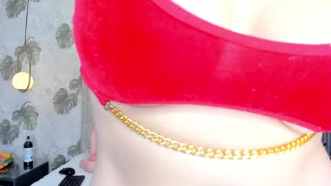 Samantha  online show from January 11, 2025, 10:08 am