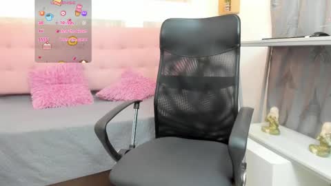    online show from December 20, 2025, 10:33 am