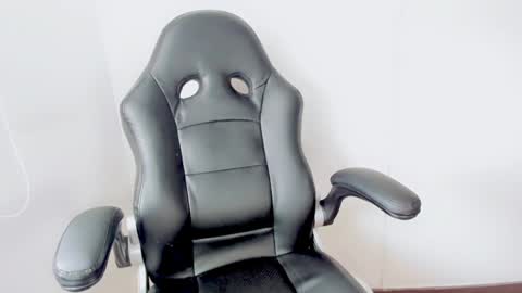 Andy online show from February 8, 2025, 1:11 pm