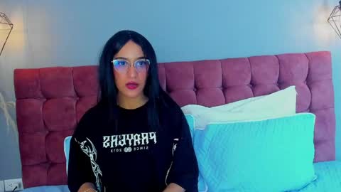 Samantha online show from April 23, 2026, 4:57 am