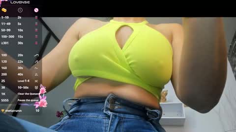 samantha_milfs online show from September 10, 2025, 10:48 am