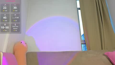 Samantha Ros online show from June 4, 2026, 12:33 pm