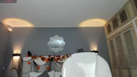  Samanthaa online show from October 27, 2025, 11:47 am