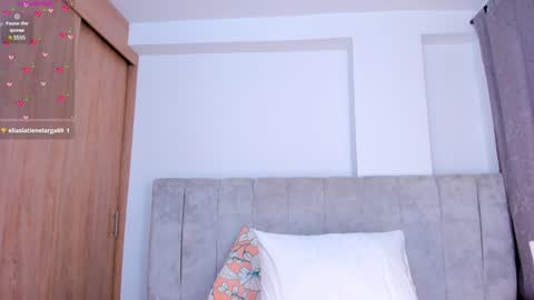 V A  N E S S A  online show from January 22, 2025, 1:20 am