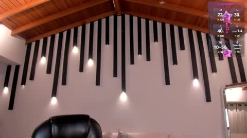 Samantha Klein online show from December 22, 2024, 10:06 am