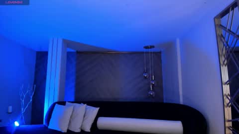 Samantha Klein online show from October 8, 2025, 4:10 am