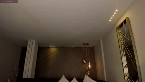 Samantha Klein online show from November 12, 2025, 3:07 am