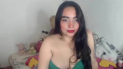 Snapshot of samanthakler17 chatting on December 13, 2024, 4:54 am samantha online show from December 13, 2024, 4:54 am