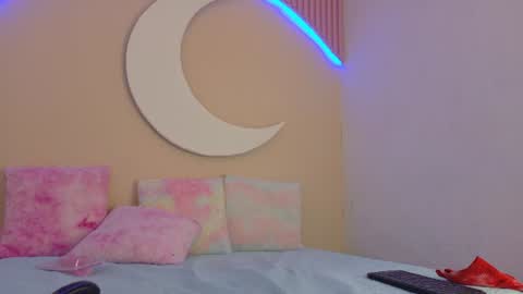 Snapshot of samanthalaurent chatting on June 11, 2026, 2:53 am samanthalaurent online show from June 11, 2026, 2:53 am