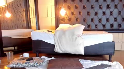 Alejandra  online show from March 12, 2025, 2:56 pm