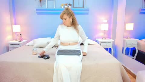 Samanta online show from February 1, 2025, 8:58 pm