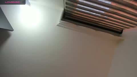 samanthamillher1021 online show from April 22, 2026, 12:39 pm