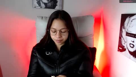 Samantha online show from March 7, 2025, 1:07 pm