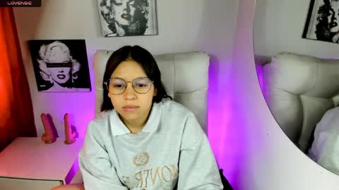 Samantha online show from April 8, 2026, 2:50 pm