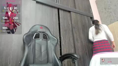 Sara  online show from March 7, 2025, 11:40 am