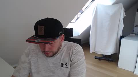 TopBoy online show from March 4, 2026, 8:42 am