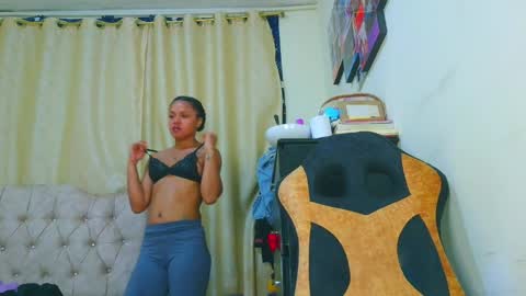 Snapshot of samary_thomas chatting on April 2, 2026, 1:47 am samary thomas online show from April 2, 2026, 1:47 am