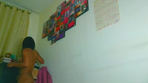 Snapshot of samary_thomas chatting on June 5, 2026, 12:06 am samary thomas online show from June 5, 2026, 12:06 am