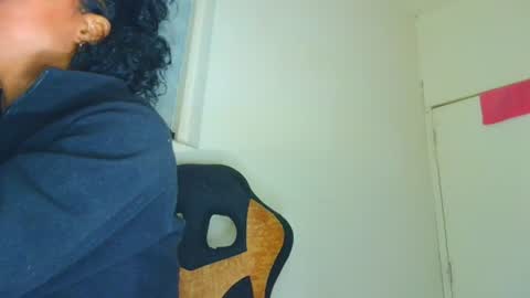 Snapshot of samary_thomas chatting on July 16, 2026, 2:17 am samary thomas online show from July 16, 2026, 2:17 am