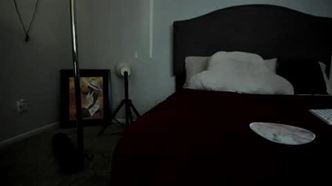 Yaya online show from September 24, 2025, 3:54 am