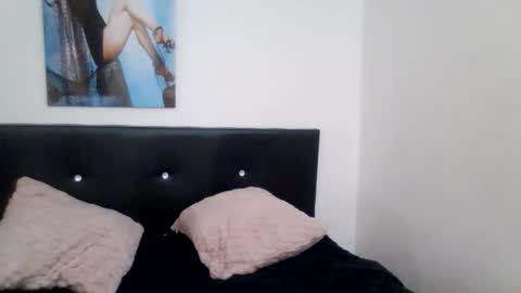 Samantha online show from October 3, 2025, 6:43 am