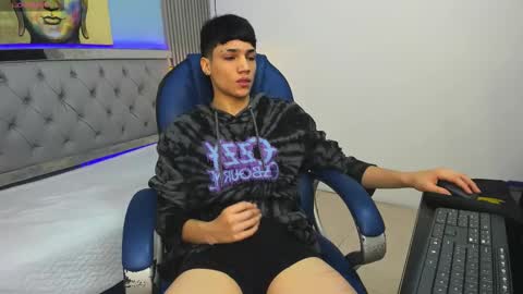 Sam online show from February 10, 2026, 3:49 pm