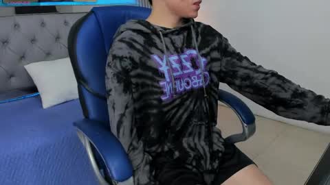 Snapshot of samblack_ chatting on April 26, 2026, 12:36 pm Sam online show from April 26, 2026, 12:36 pm