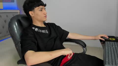 Snapshot of samblack_ chatting on May 26, 2026, 12:56 pm Sam online show from May 26, 2026, 12:56 pm