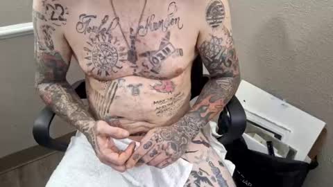 Snapshot of samboiamtho chatting on February 20, 2025, 6:17 am samboiamtho online show from February 20, 2025, 6:17 am