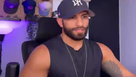 Snapshot of samdornan chatting on June 29, 2026, 8:20 pm Sam Dornan online show from June 29, 2026, 8:20 pm