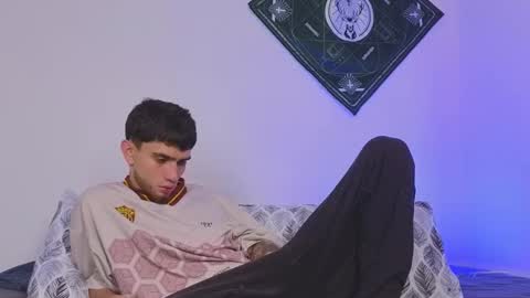 samevansx online show from September 19, 2025, 2:07 pm