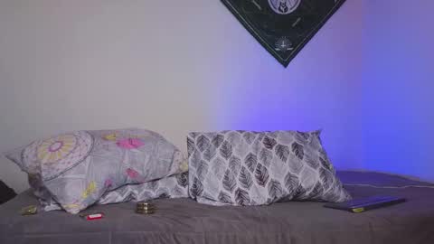 samevansx online show from September 23, 2025, 3:48 pm