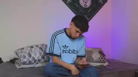 samevansx online show from October 9, 2025, 1:42 pm