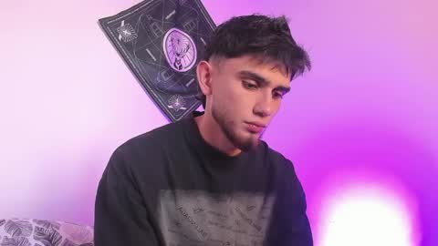 samevansx online show from April 24, 2026, 7:49 pm