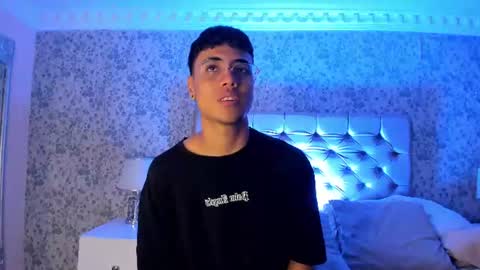 Samfrrost online show from June 25, 2026, 12:42 pm